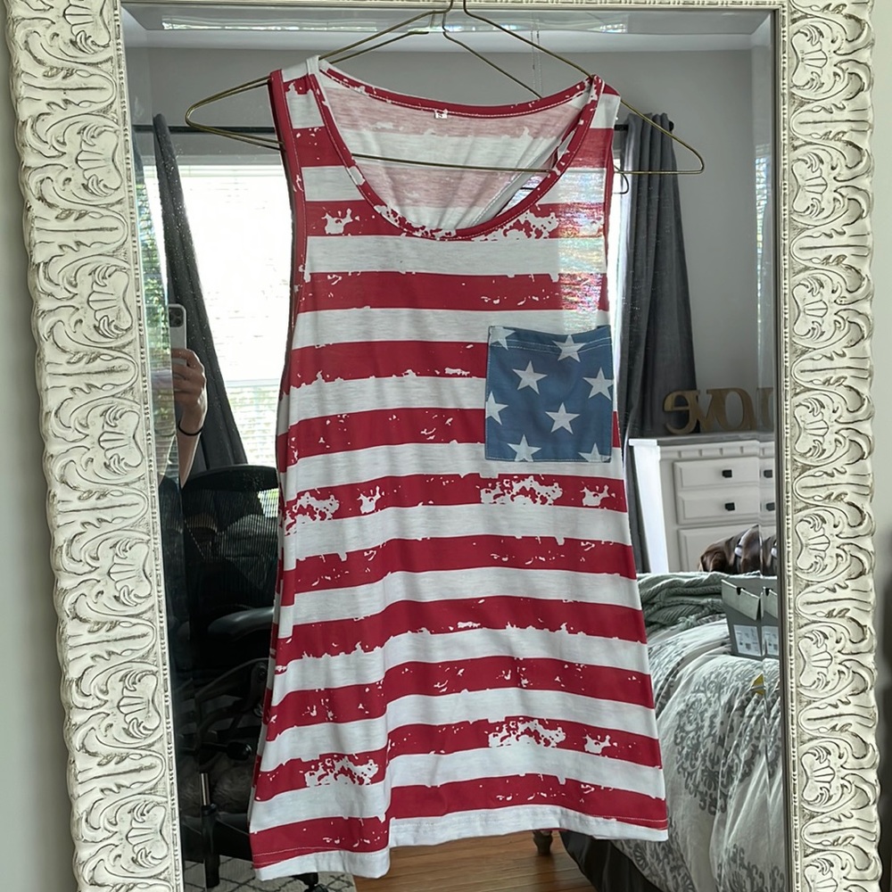 Patriotic tank